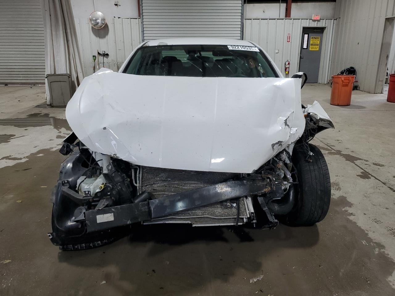 2019 Hyundai Elantra - zdjęcie 5