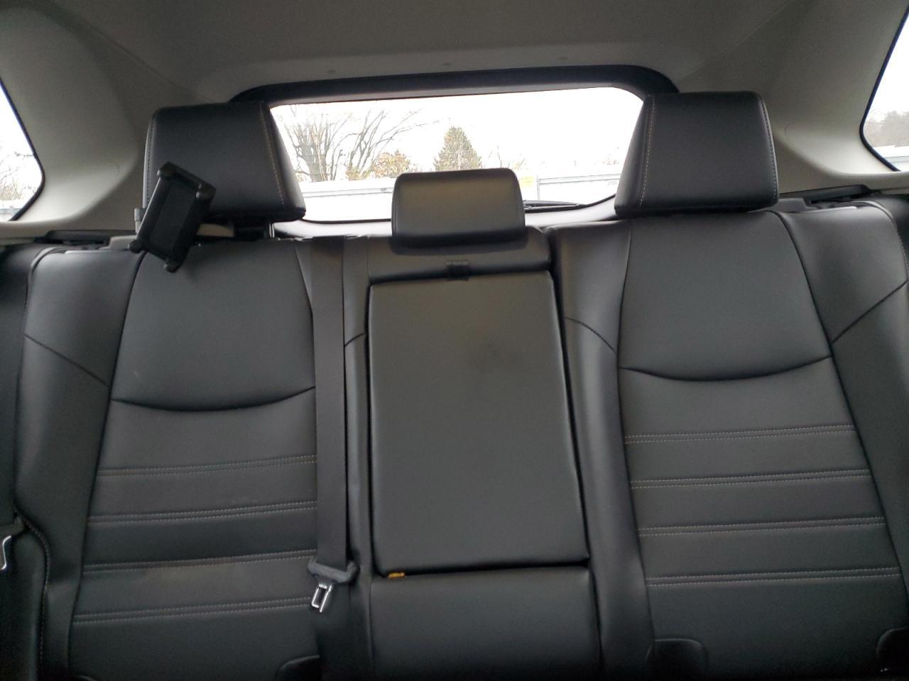 2022 Toyota RAV 4 - zdjęcie 10