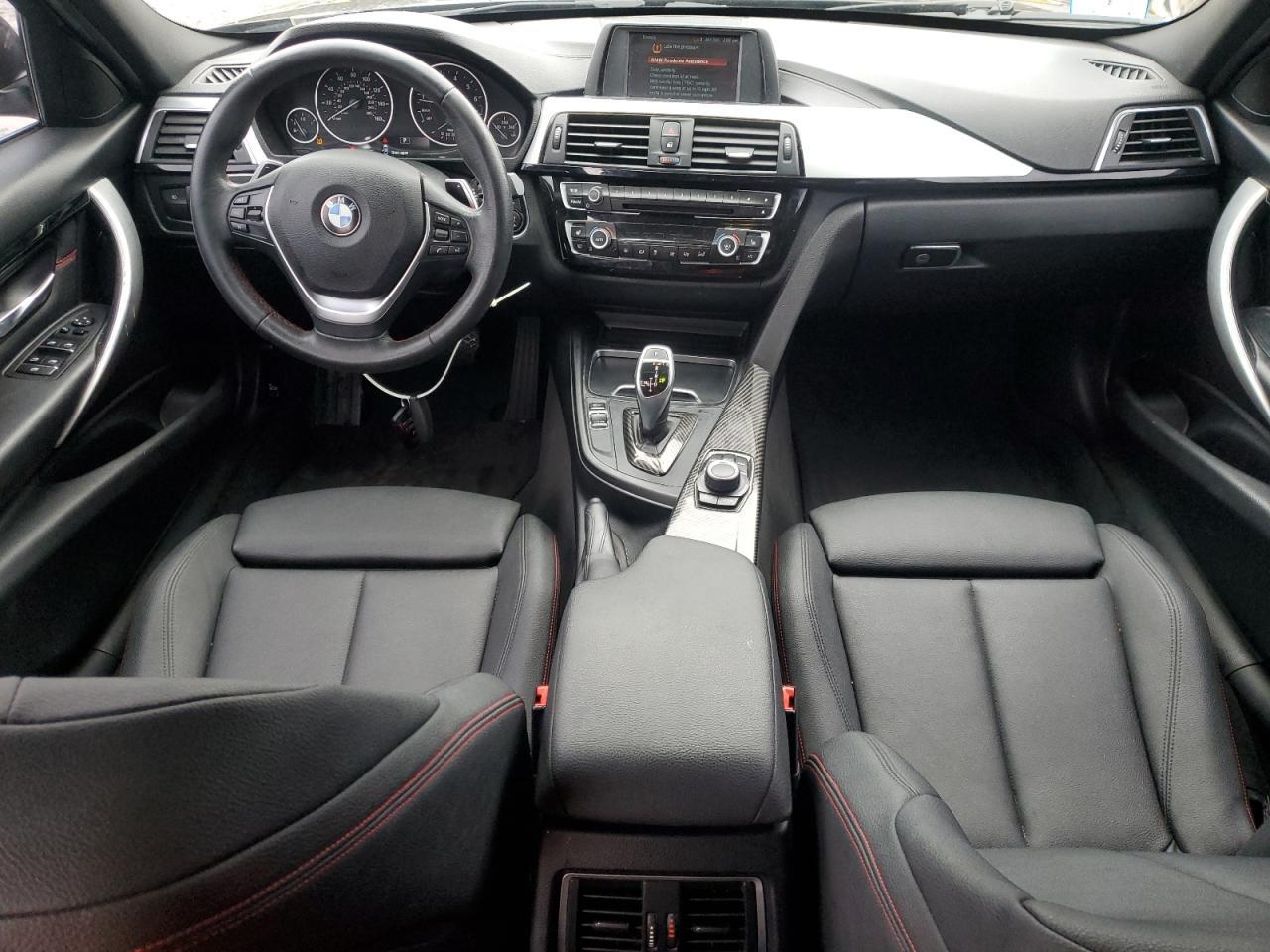 2018 BMW 330 Xi - zdjęcie 8