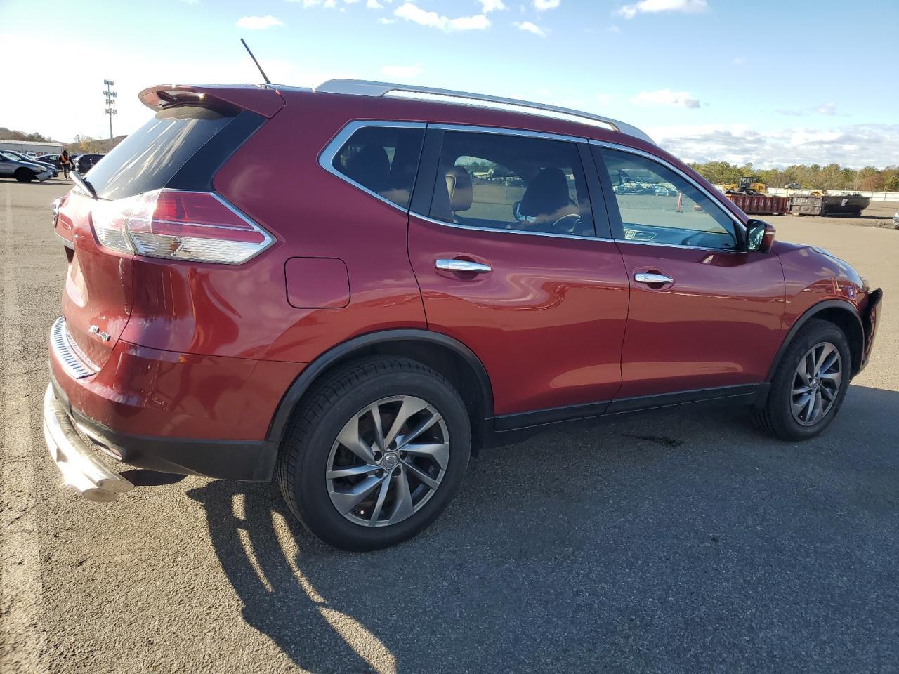 2015 Nissan Rogue - zdjęcie 3
