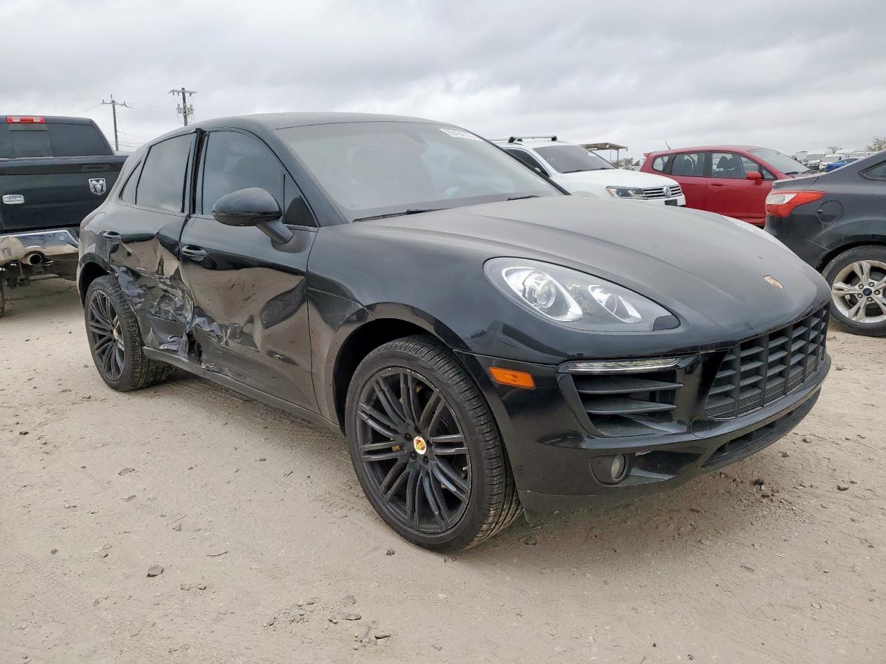 2016 Porsche Macan - zdjęcie 4