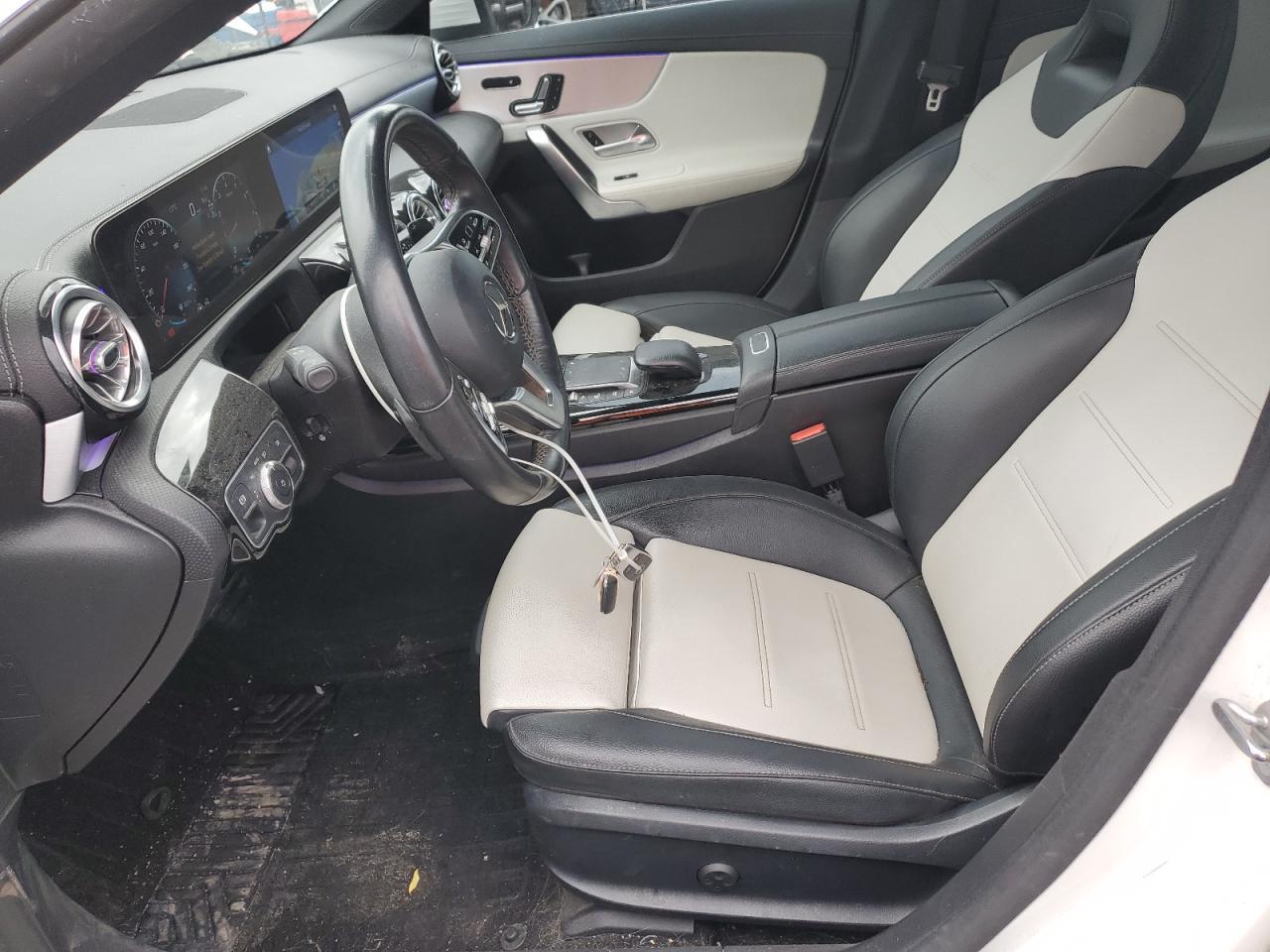 2021 Mercedes-Benz Klasa CLA - zdjęcie 7