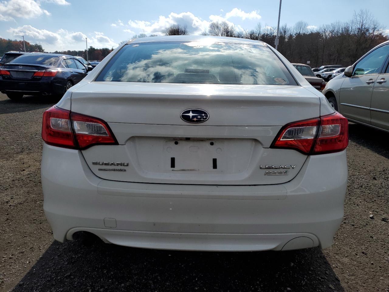 2016 Subaru Legacy 2.5I - zdjęcie 6