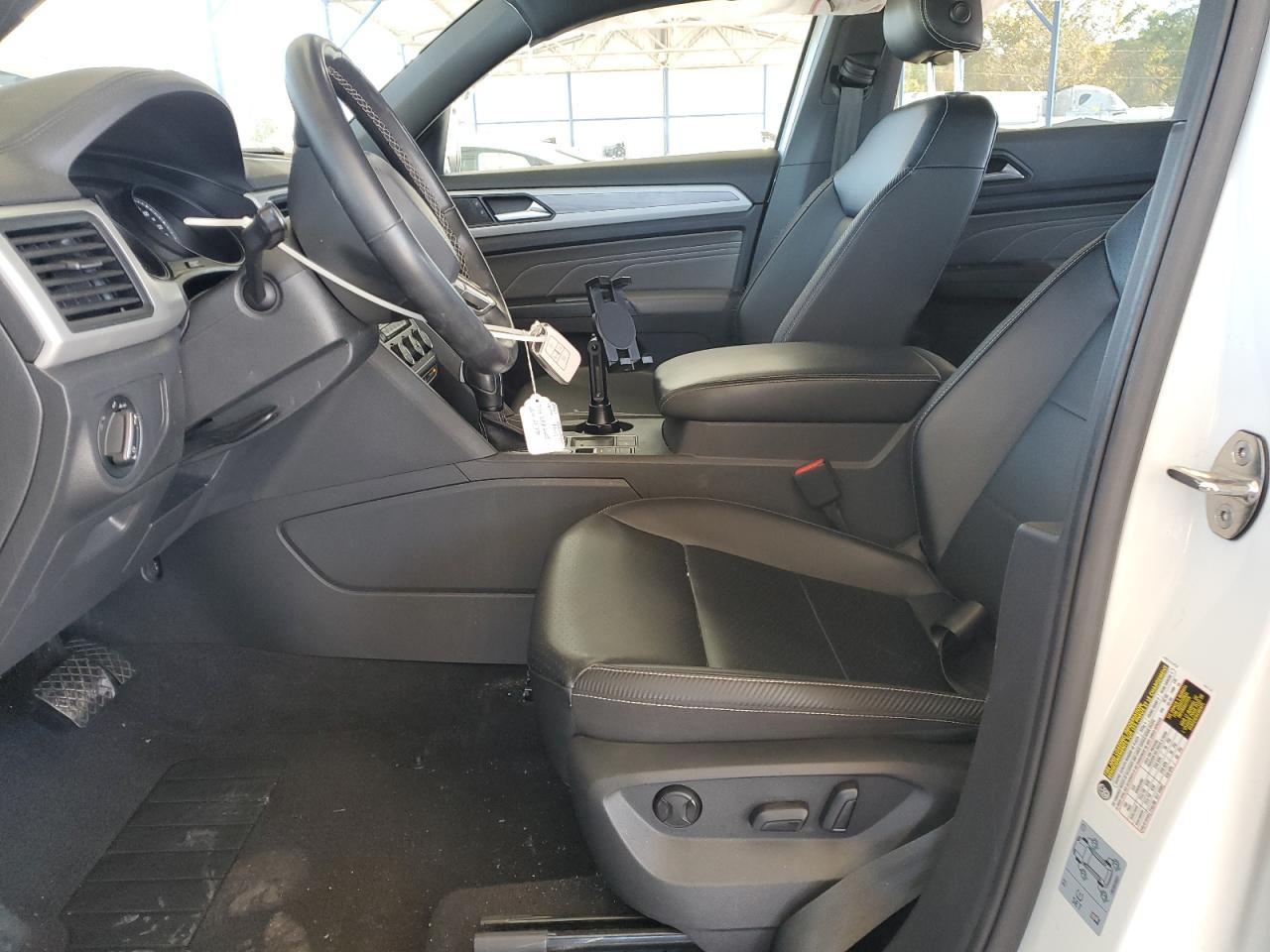 2021 Volkswagen Atlas Cross Sport - zdjęcie 7