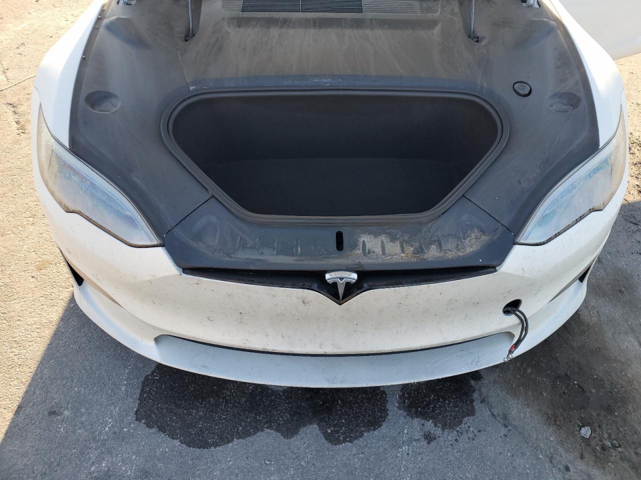 2022 Tesla Model S - zdjęcie 11