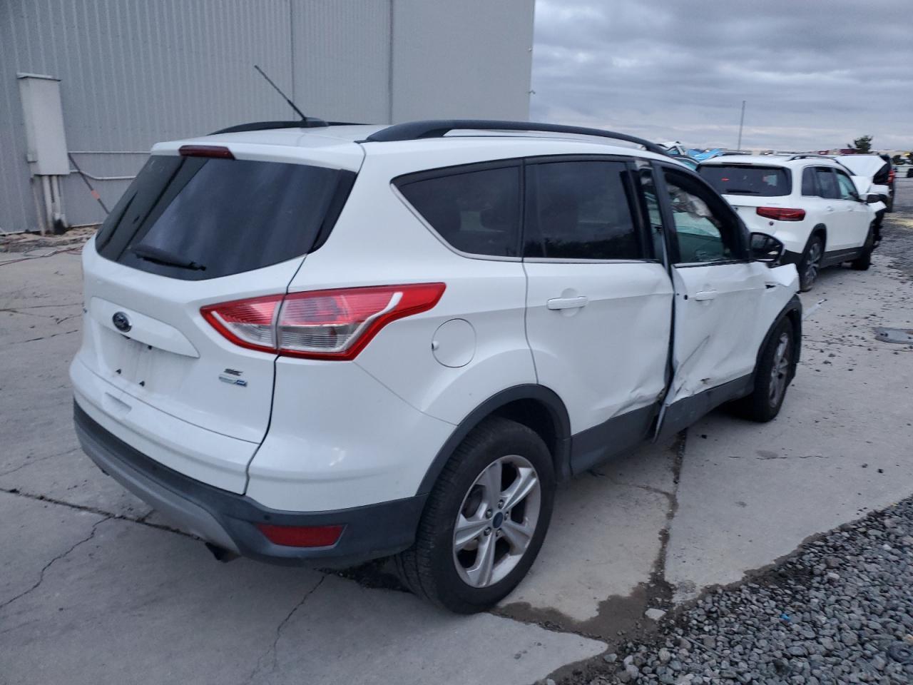 2014 Ford Escape - zdjęcie 3