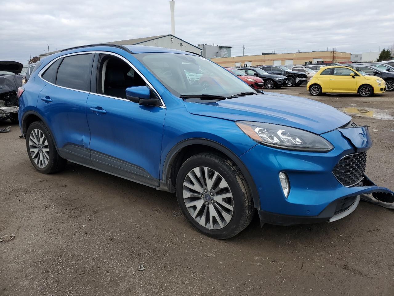 2021 Ford Escape - zdjęcie 4