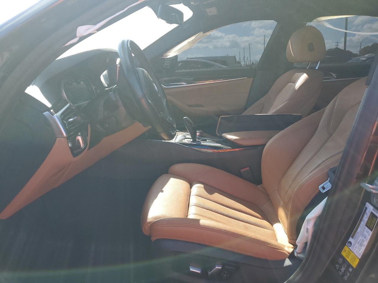 2019 BMW 530 Xi - zdjęcie 7