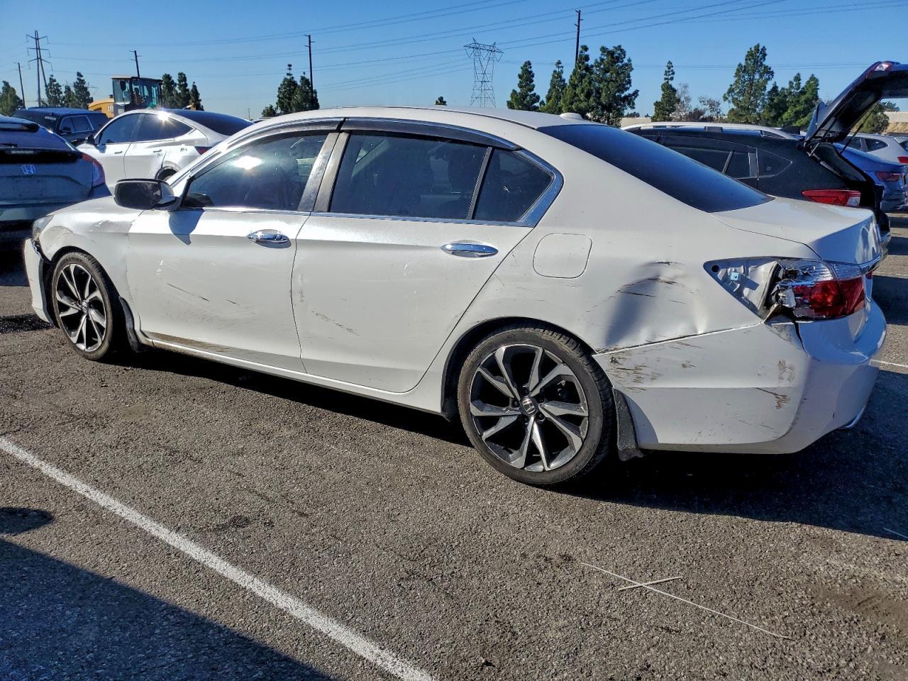 2013 Honda Accord - zdjęcie 2