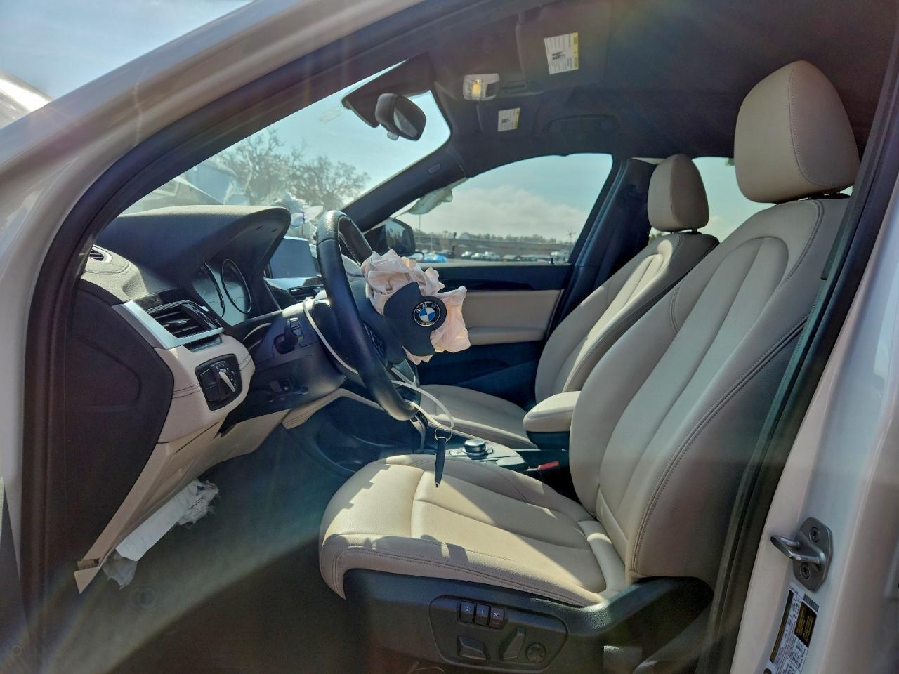 2021 BMW X1 xDrive28I - zdjęcie 7