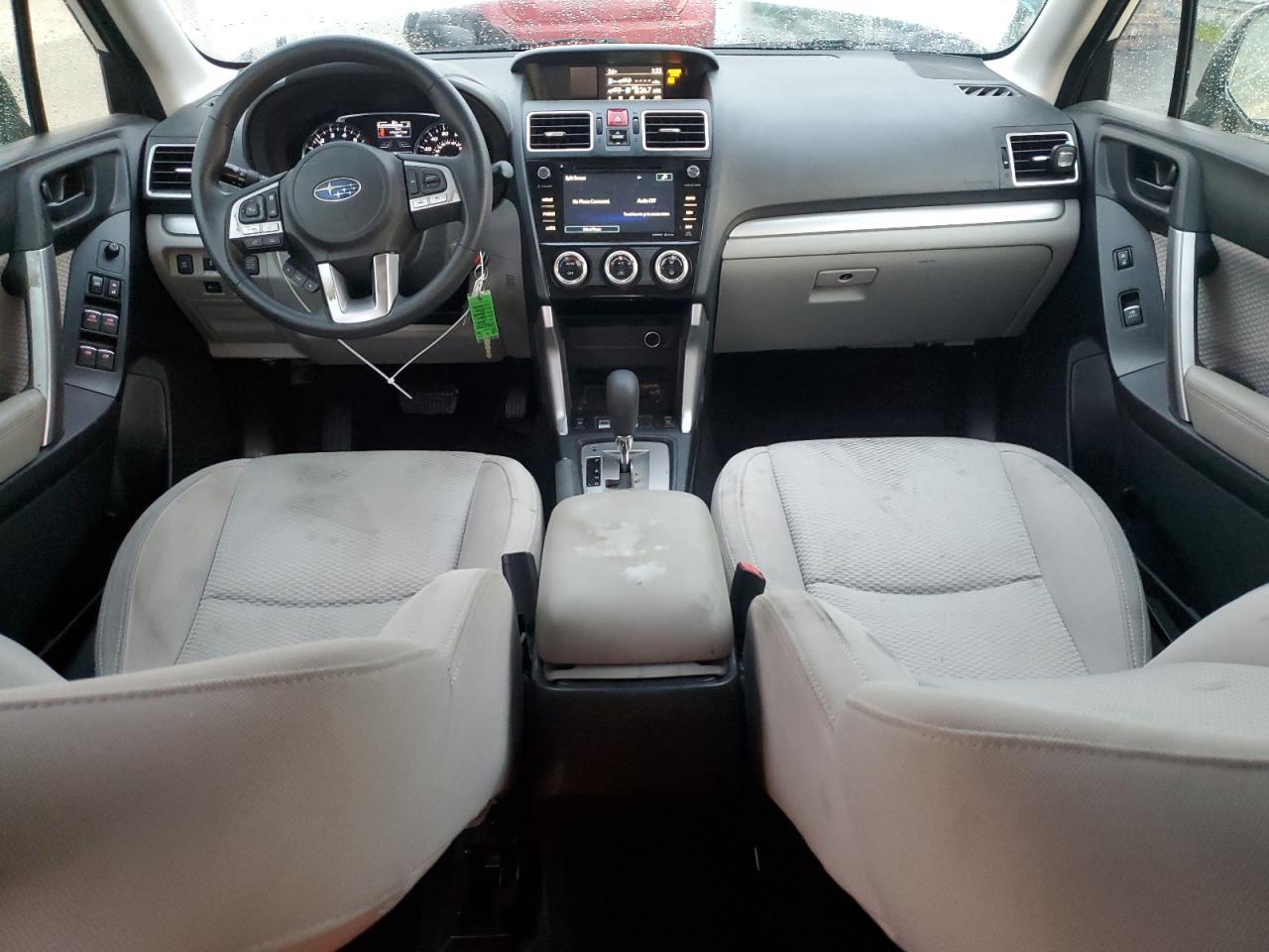 2018 Subaru Forester - zdjęcie 8