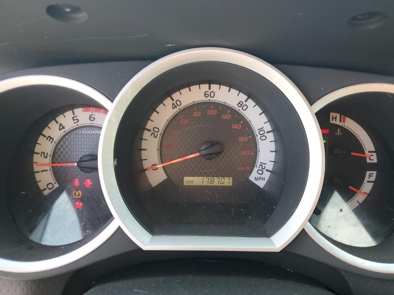 2014 Toyota Tacoma Double Cab Long Bed - zdjęcie 9