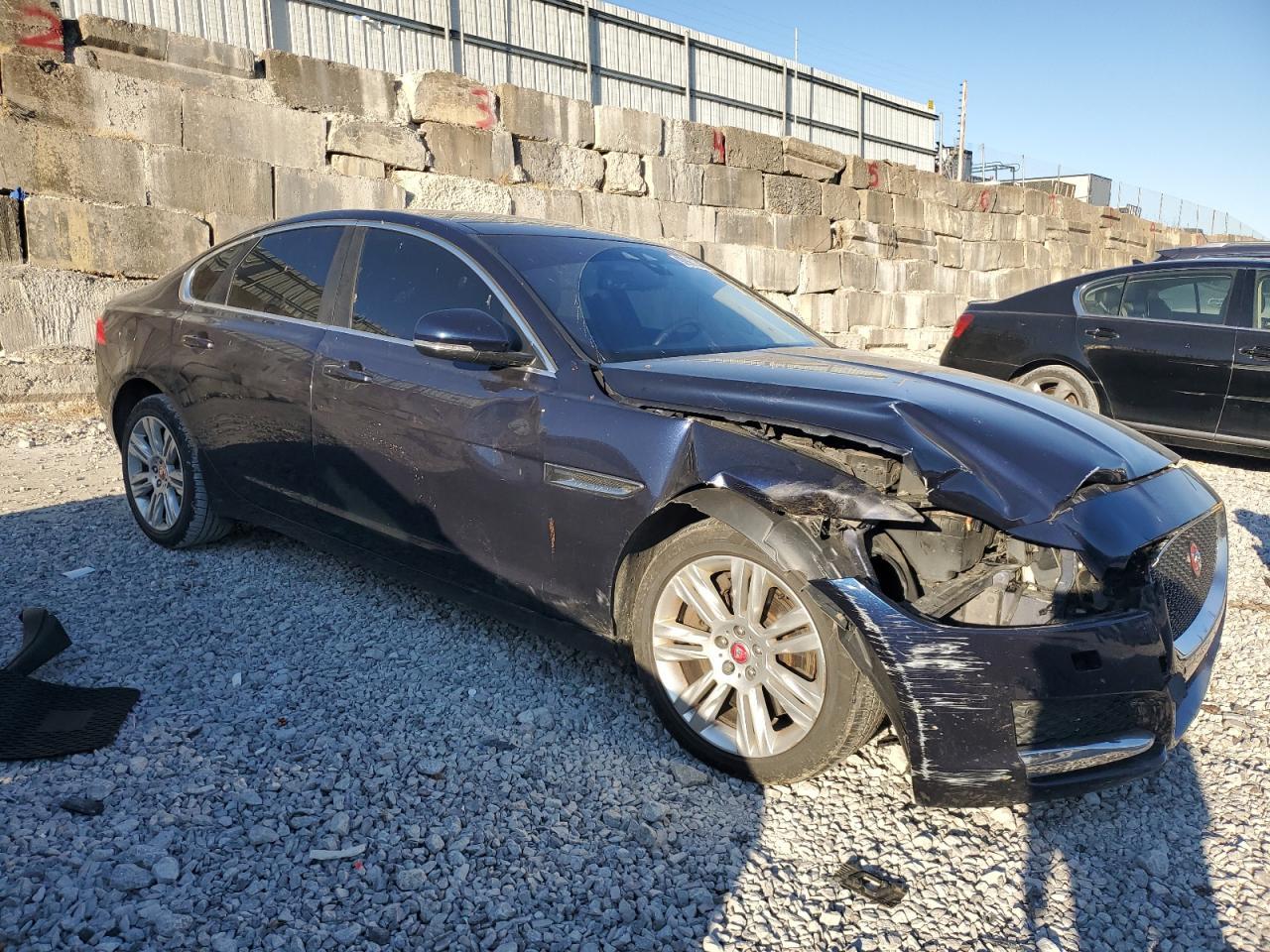 2017 Jaguar XF - zdjęcie 4