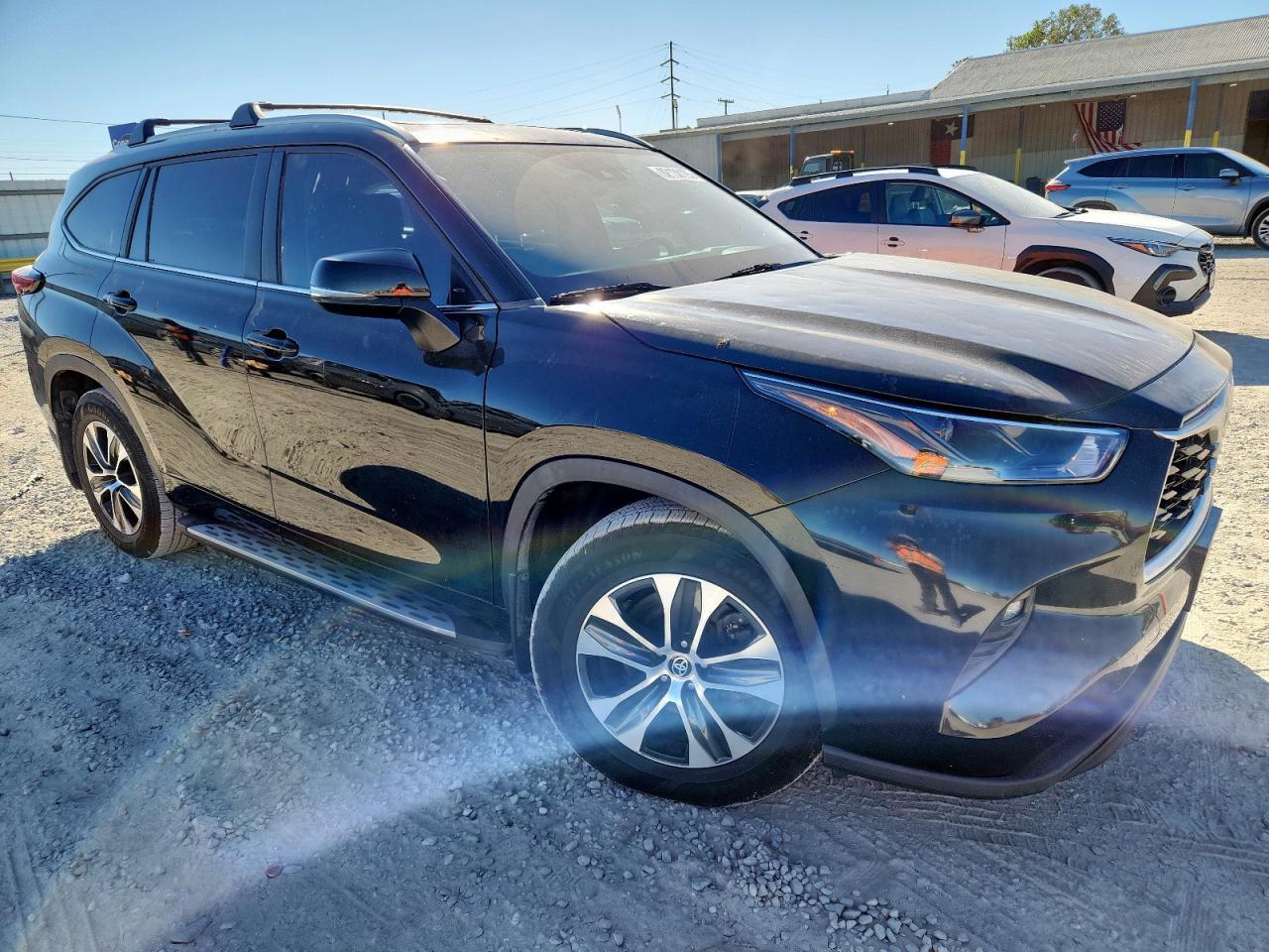 2023 Toyota Highlander L - zdjęcie 4