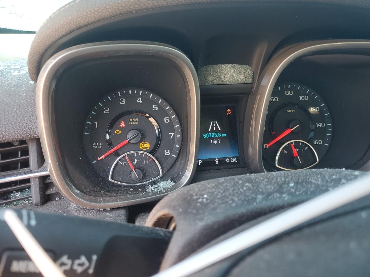 2014 Chevrolet Malibu - zdjęcie 9