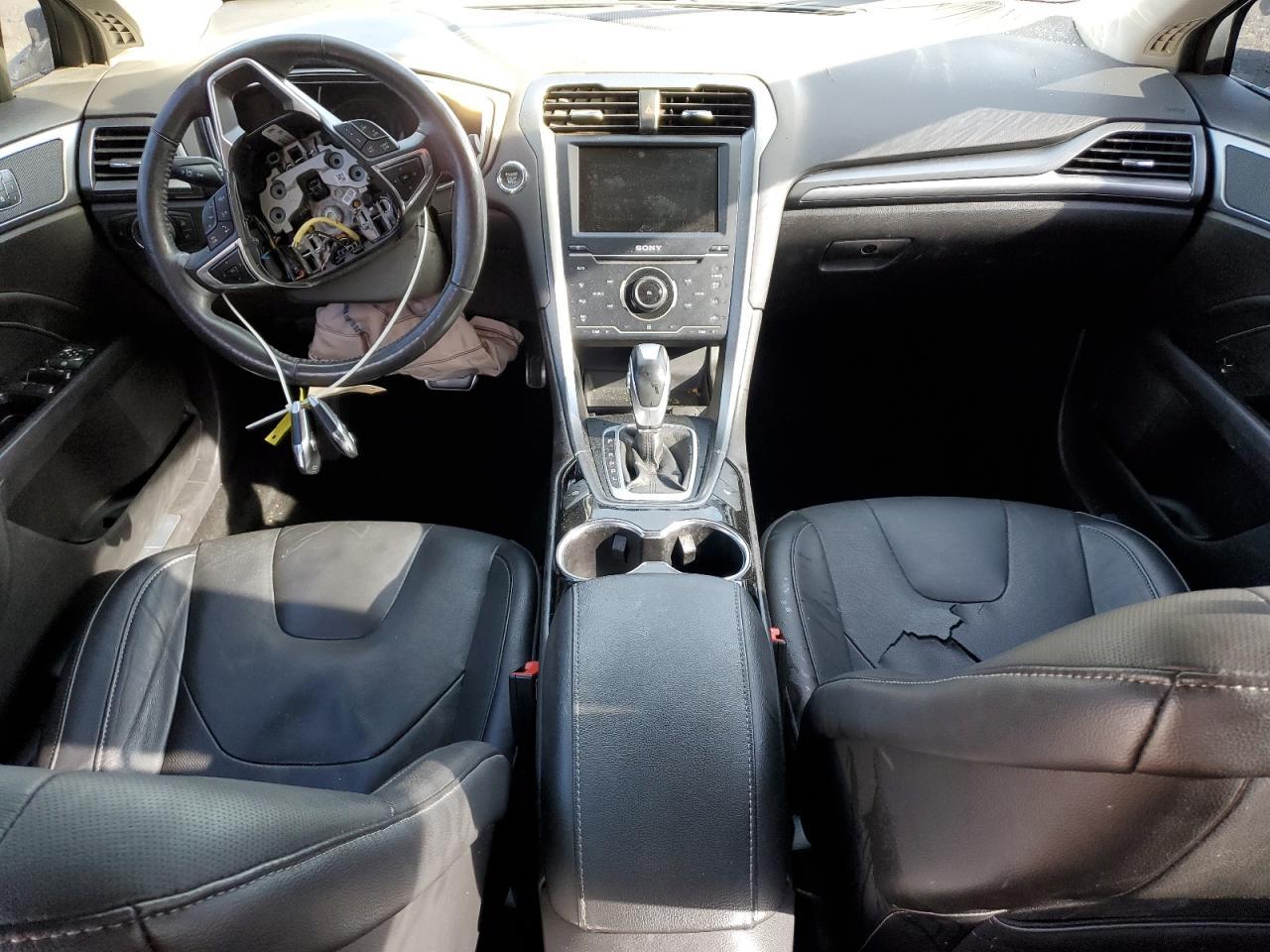 2014 Ford Fusion - zdjęcie 8