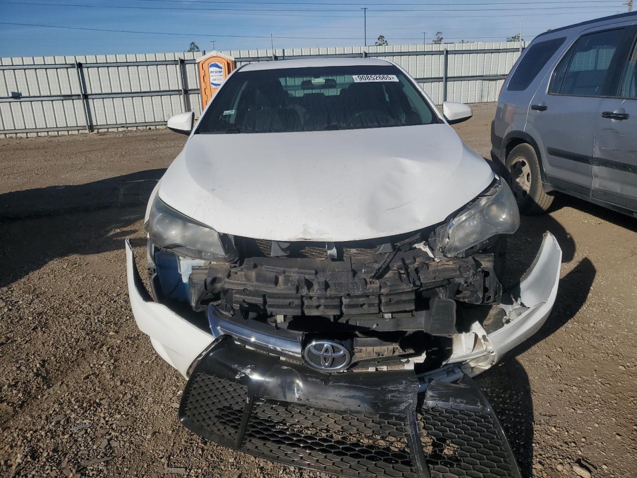 2015 Toyota Camry Le - zdjęcie 5