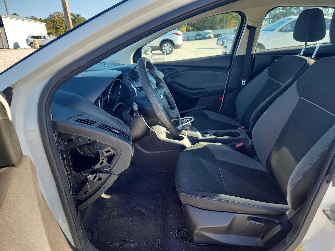 2014 Ford Focus - zdjęcie 7