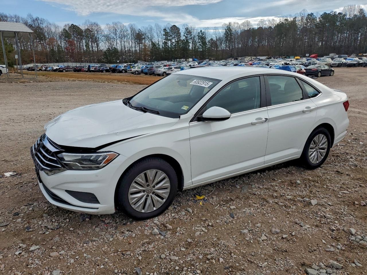 2019 Volkswagen Jetta - zdjęcie główne