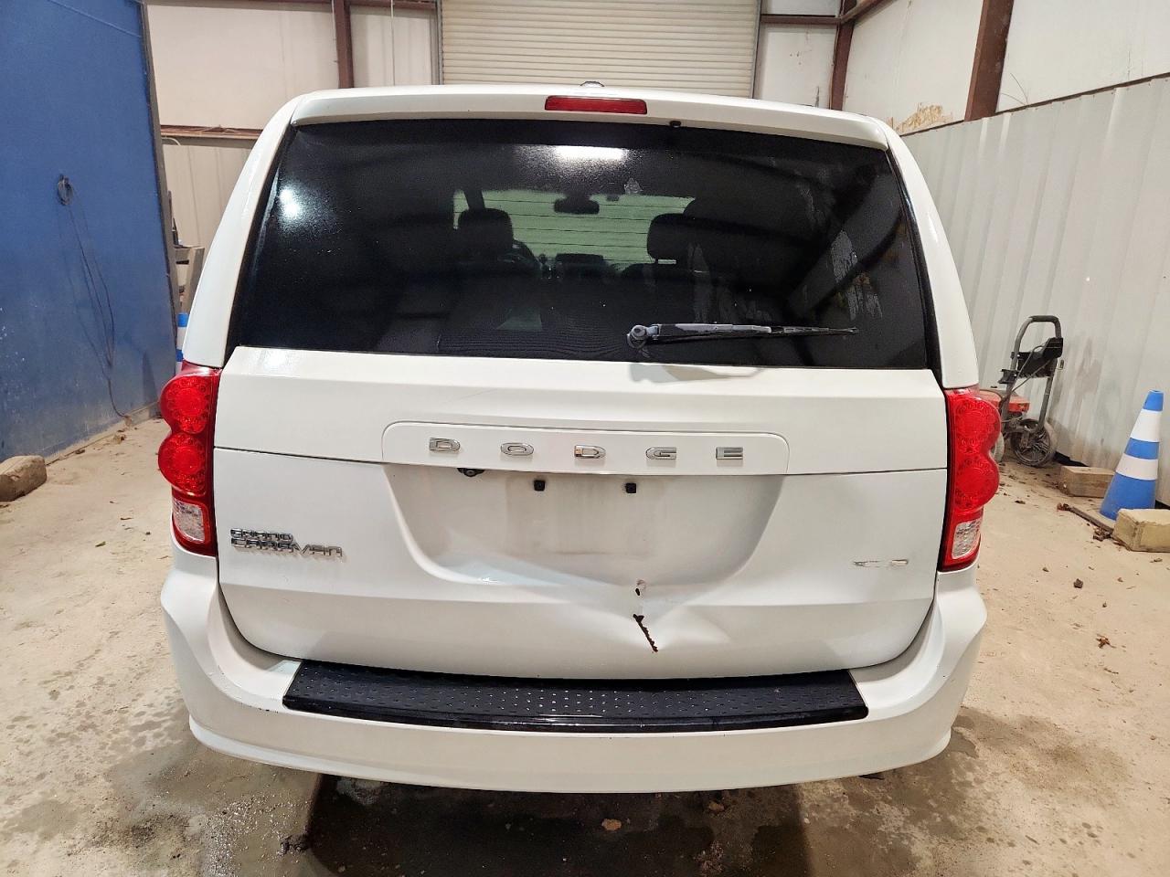 2018 Dodge Caravan - zdjęcie 6