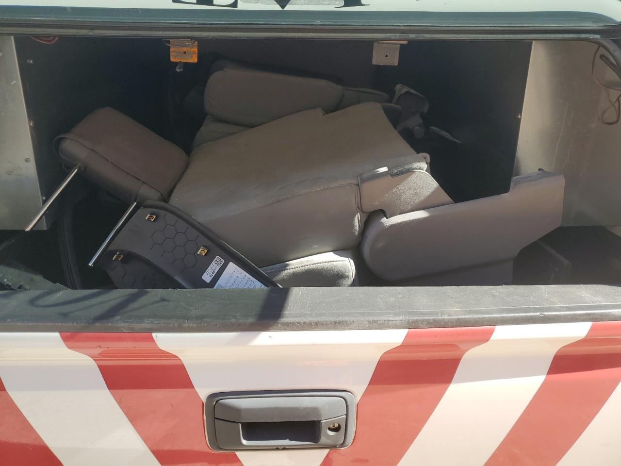 2016 Chevrolet Silverado K2500 Heavy Duty - zdjęcie 12