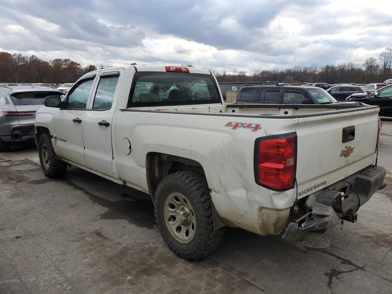 2016 Chevrolet Silverado K1500 - zdjęcie 2