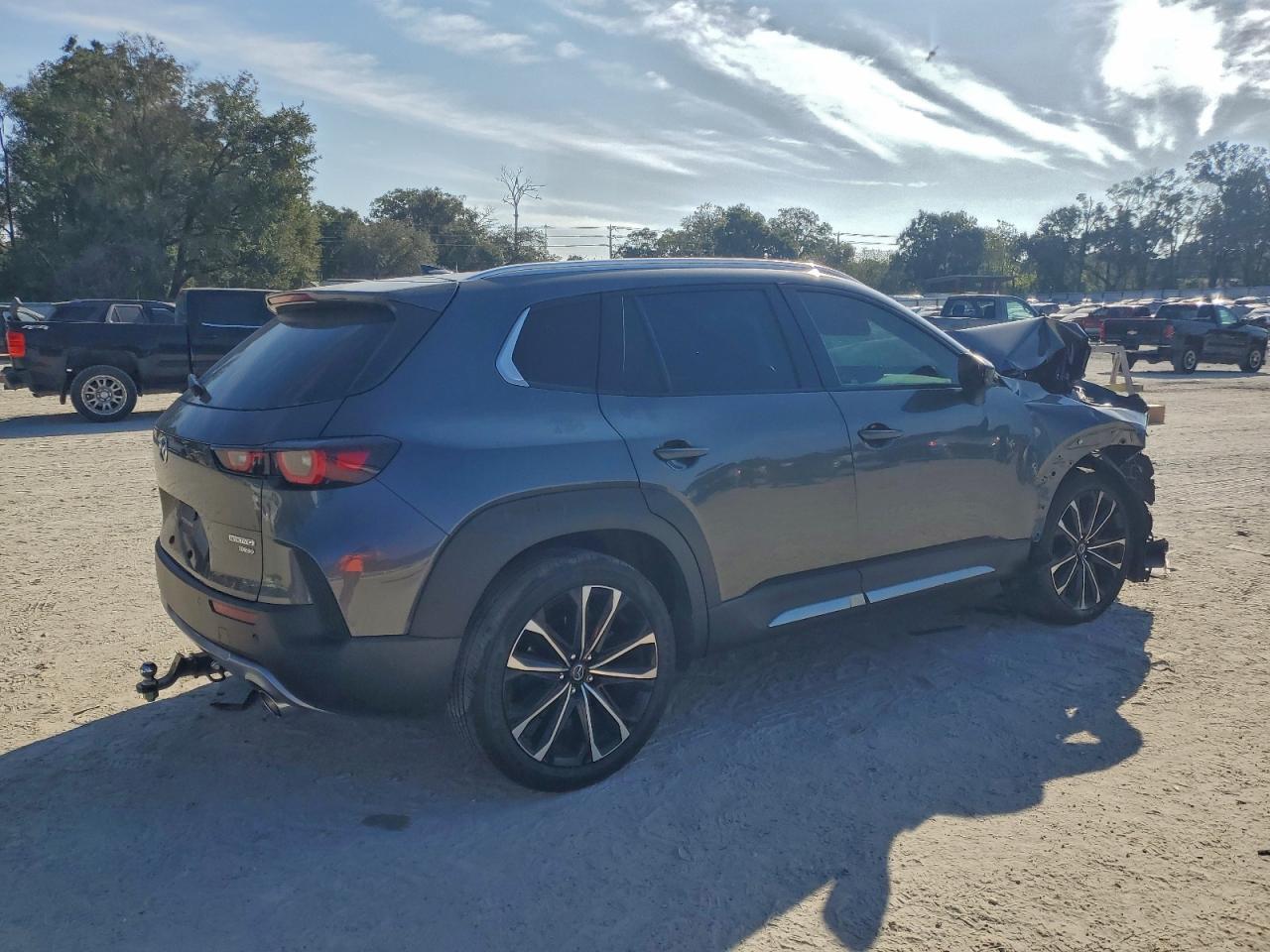 2023 Mazda Cx-50 Premium - zdjęcie 3