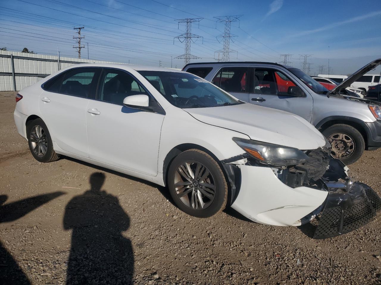 2015 Toyota Camry Le - zdjęcie 4