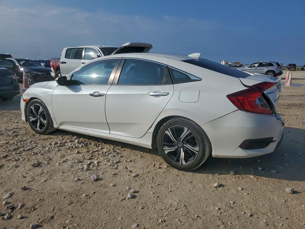 2016 Honda Civic - zdjęcie 2