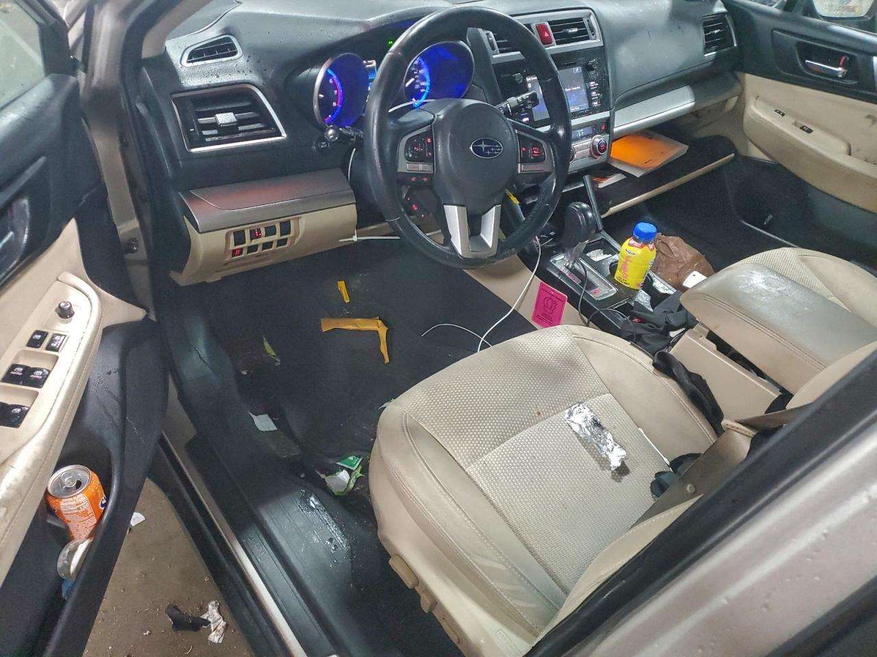 2016 Subaru Outback - zdjęcie 8