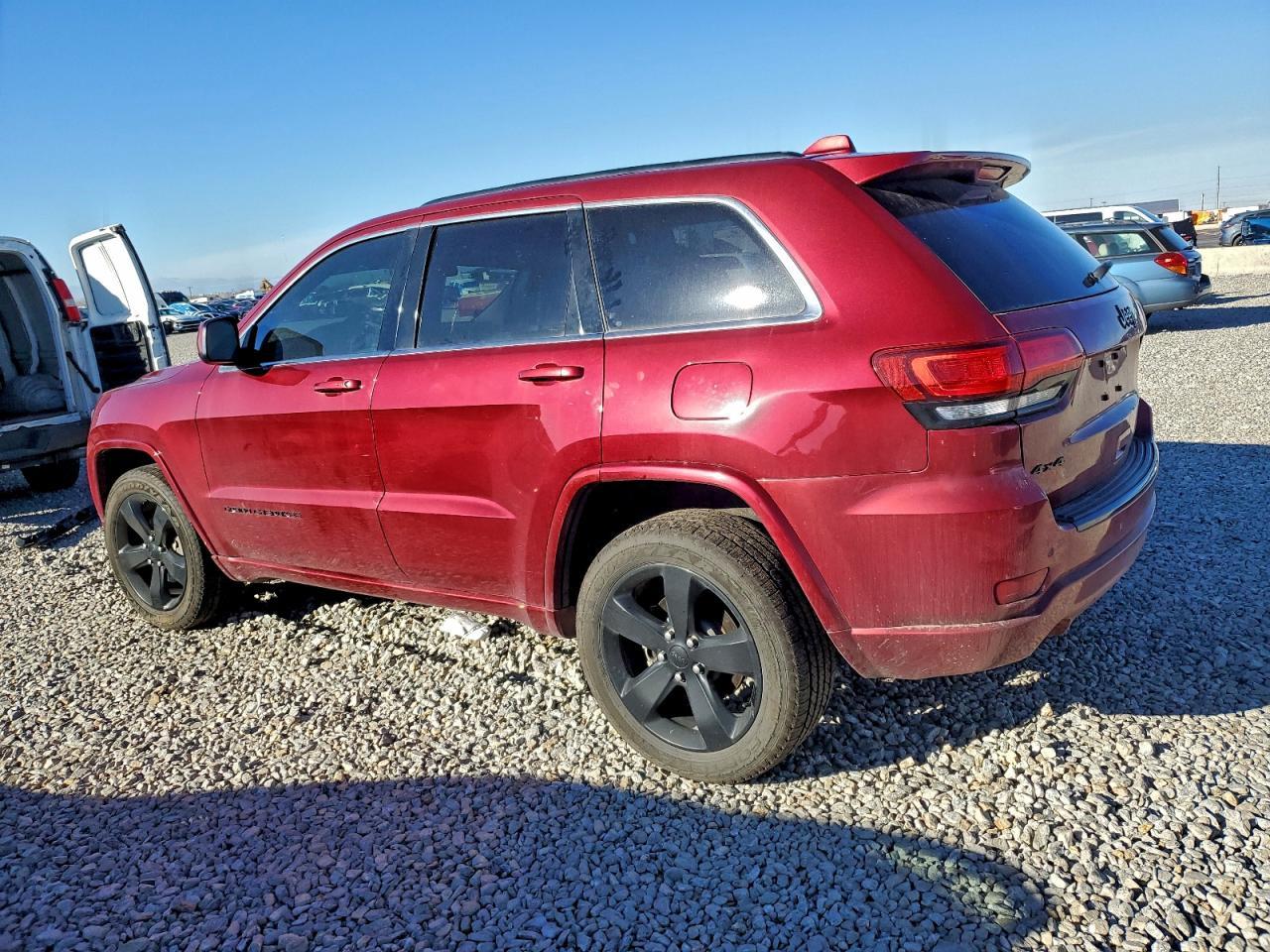 2015 Jeep Grand Cherokee Laredo - zdjęcie 2