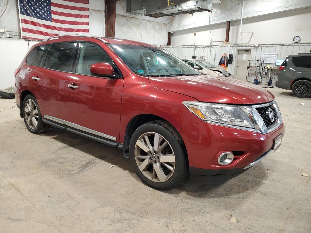 2015 Nissan Pathfinder - zdjęcie 4