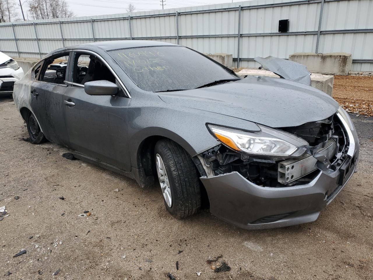 2018 Nissan Altima 2.5 - zdjęcie 4