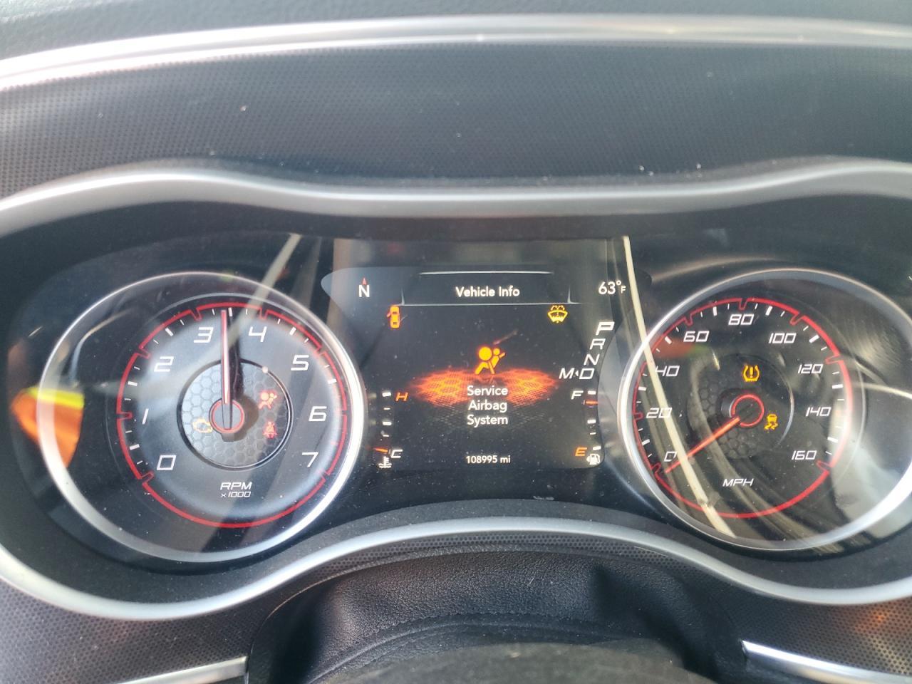 2016 Dodge Charger R/T - zdjęcie 9