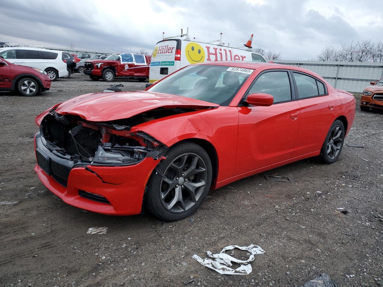 2016 Dodge Charger Sxt - zdjęcie główne