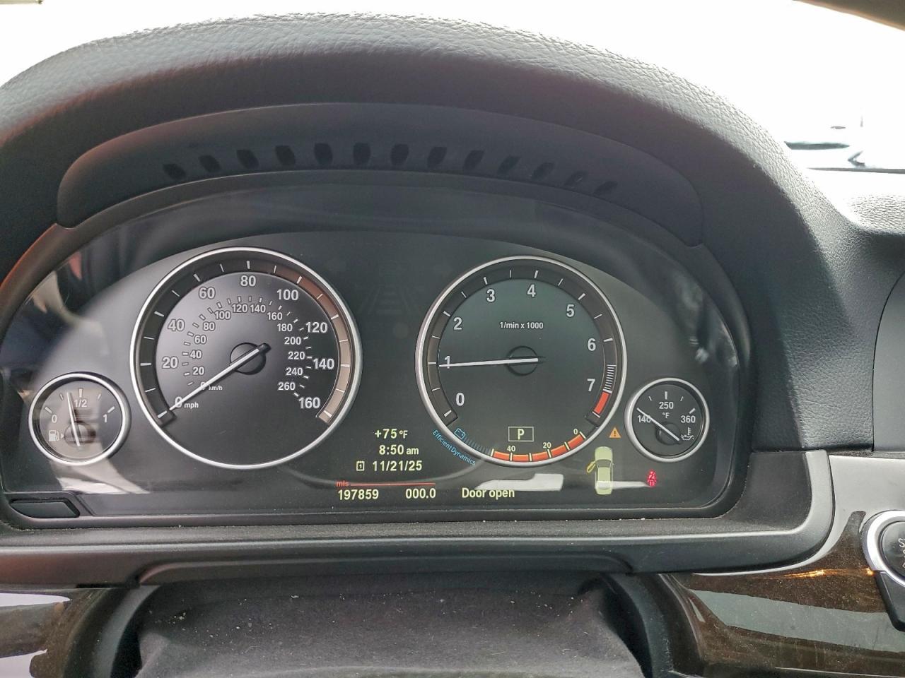 2013 BMW Seria 5 - zdjęcie 9