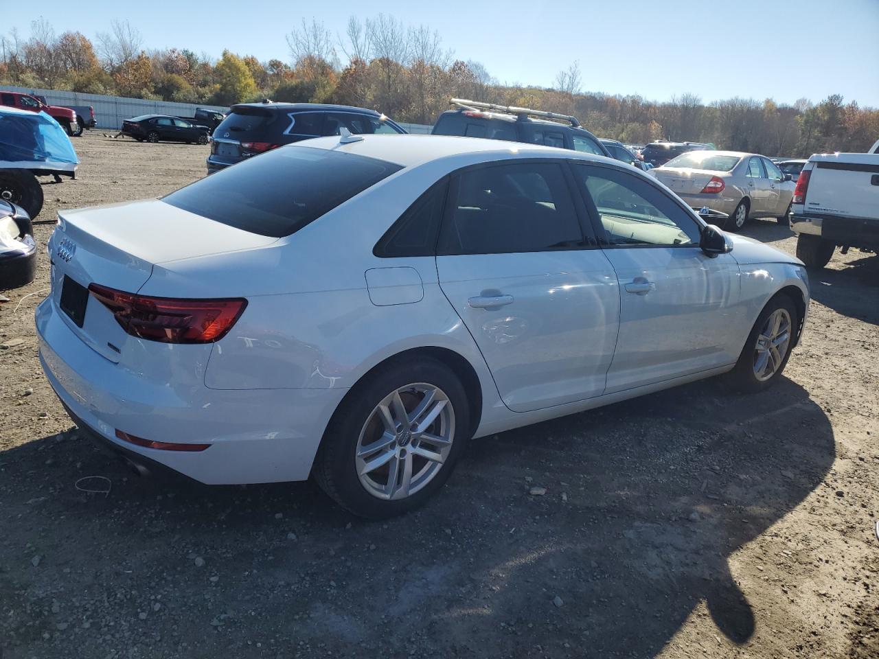 2017 Audi A4 Premium - zdjęcie 3