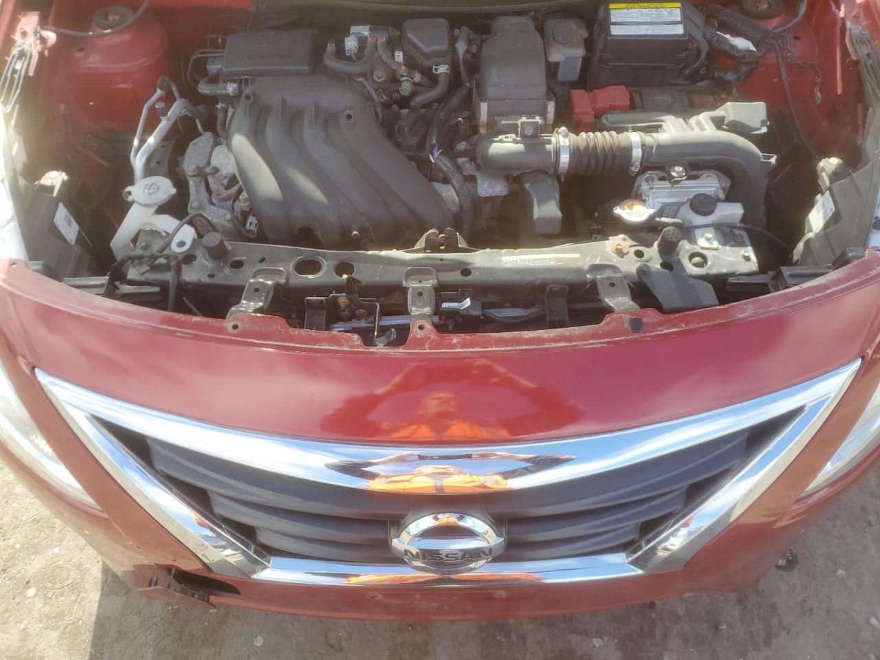 2019 Nissan Versa S - zdjęcie 11