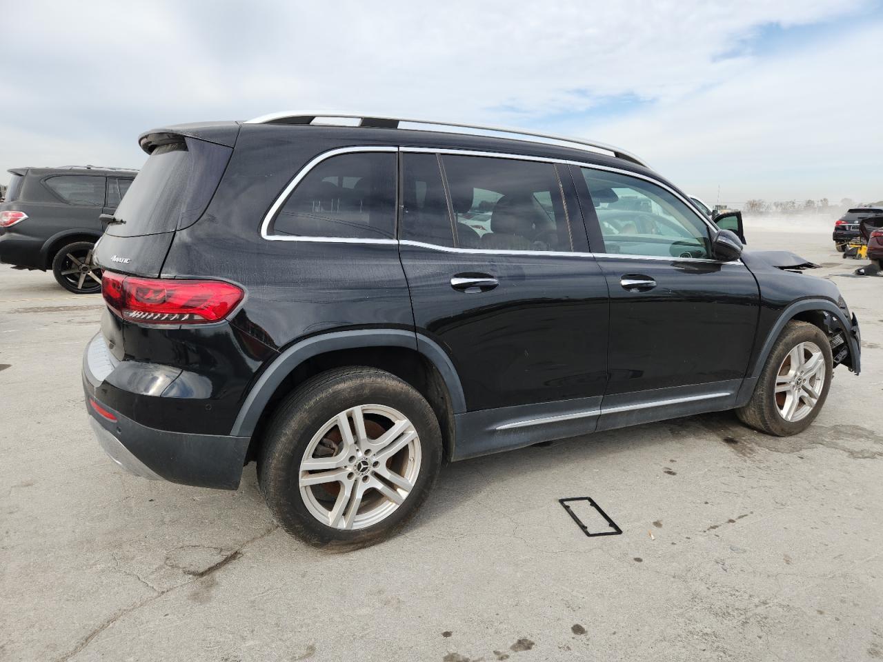 2022 Mercedes-Benz Glb 250 4Matic - zdjęcie 3