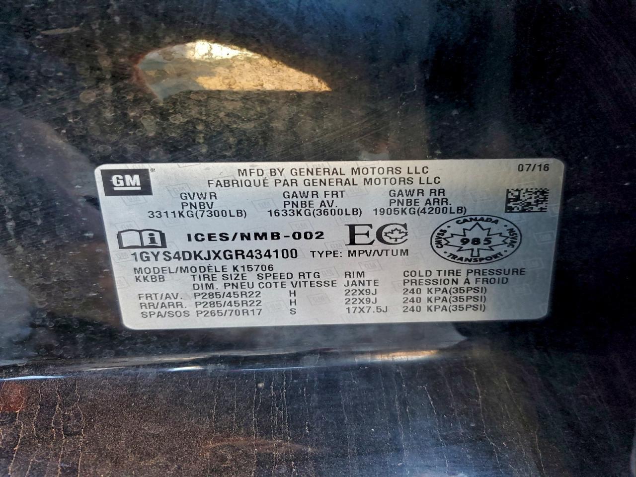 2016 Cadillac Escalade Platinum - zdjęcie 13