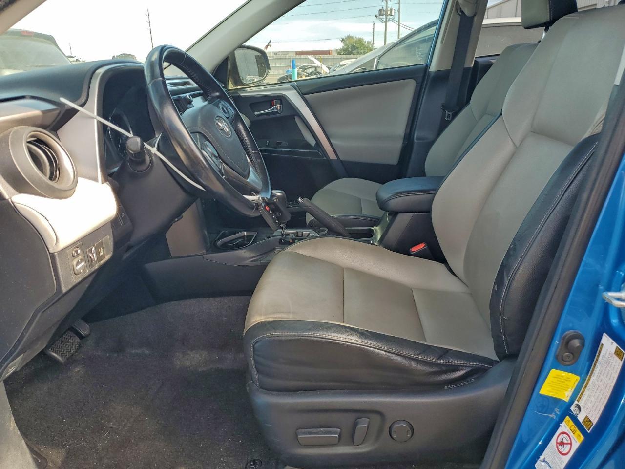 2016 Toyota RAV 4 - zdjęcie 7