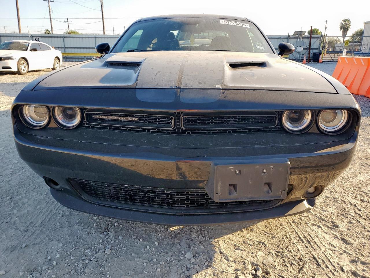 2016 Dodge Challenger Sxt - zdjęcie 5
