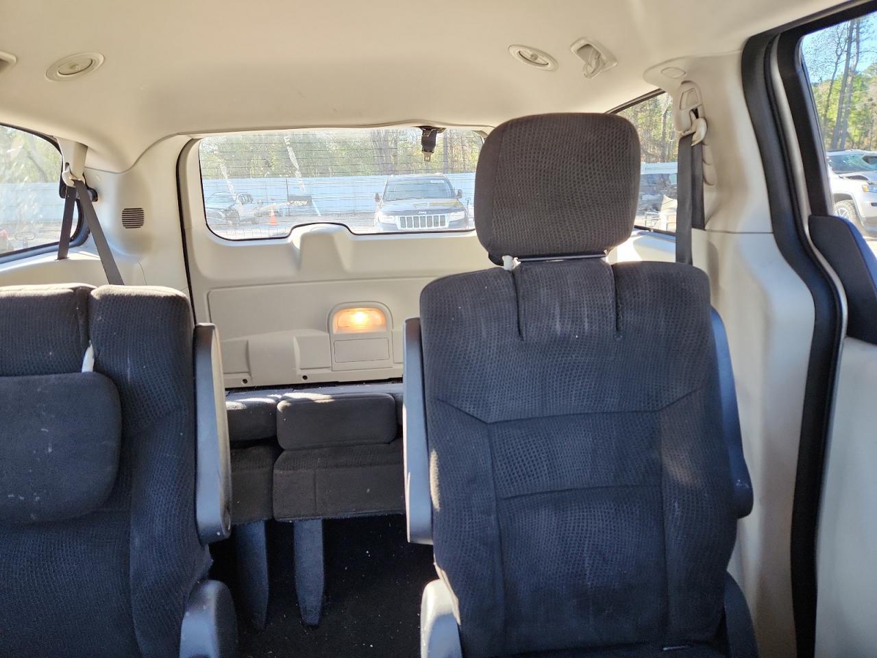 2016 Dodge Grand Caravan Sxt - zdjęcie 10