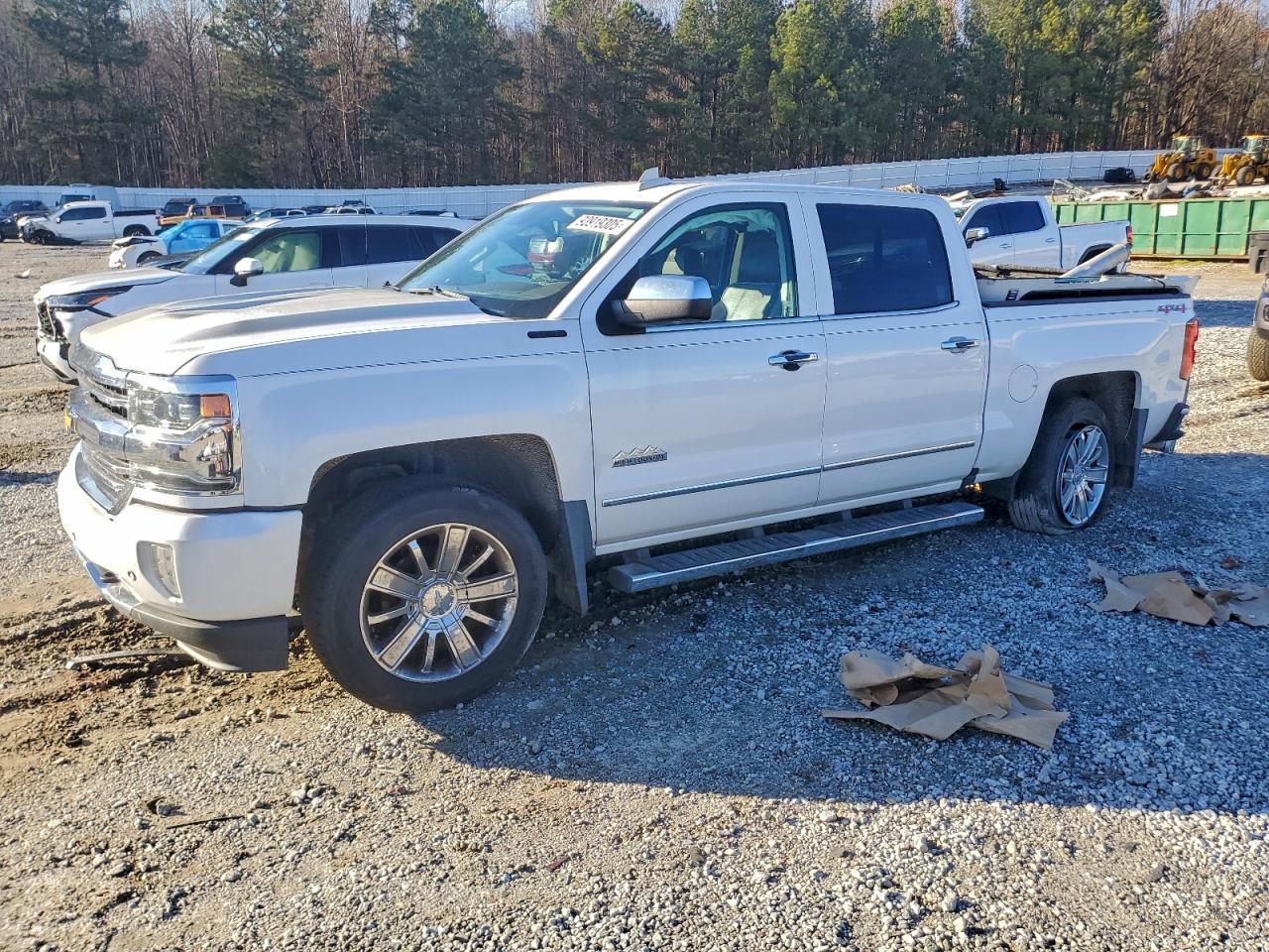 2017 Chevrolet Silverado K1500 High Country - zdjęcie główne
