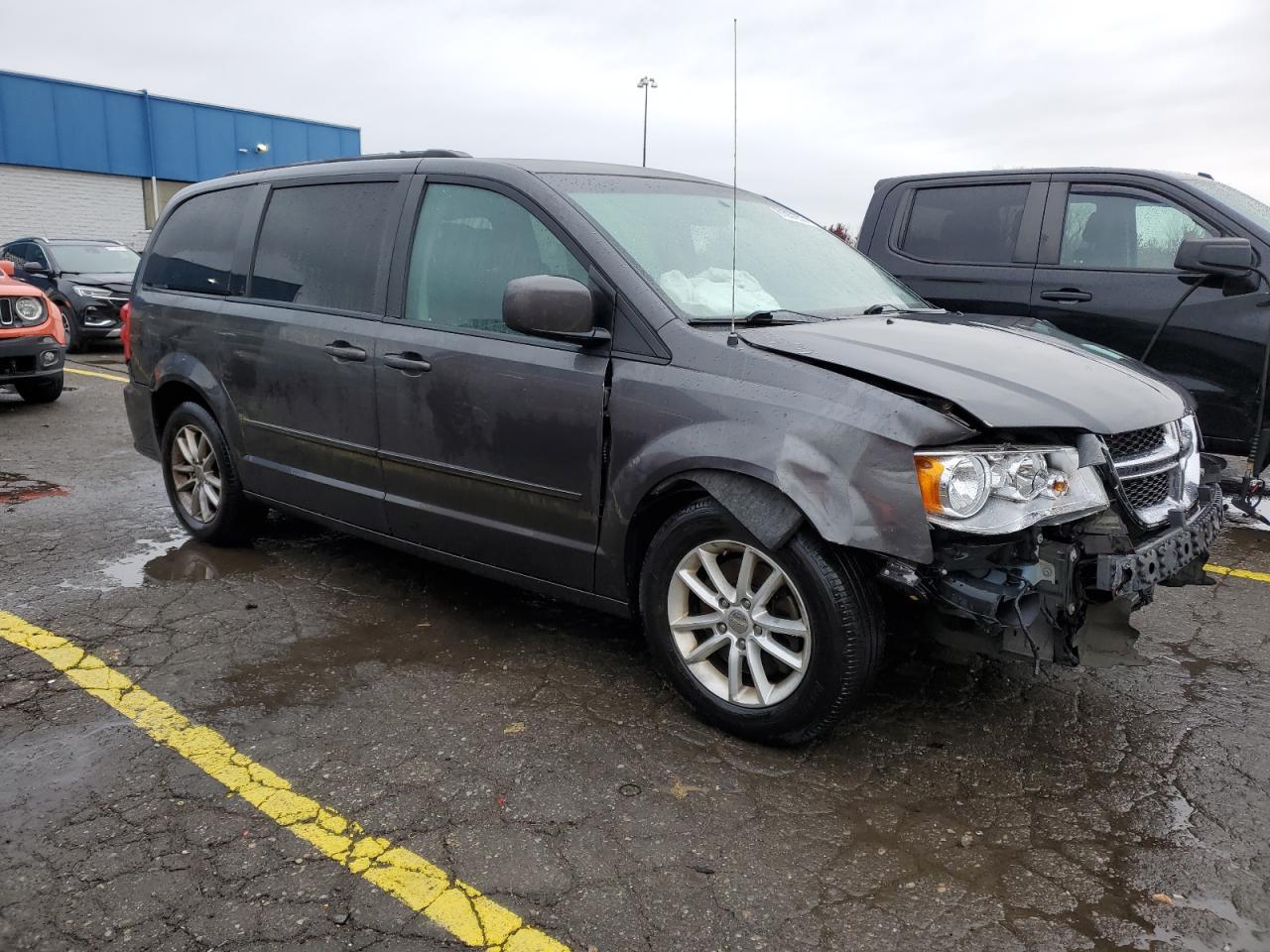 2016 Dodge Grand Caravan Sxt - zdjęcie 4