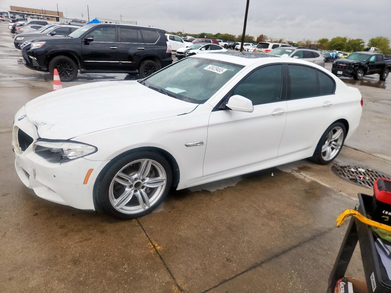 2013 BMW Seria 5 - zdjęcie główne