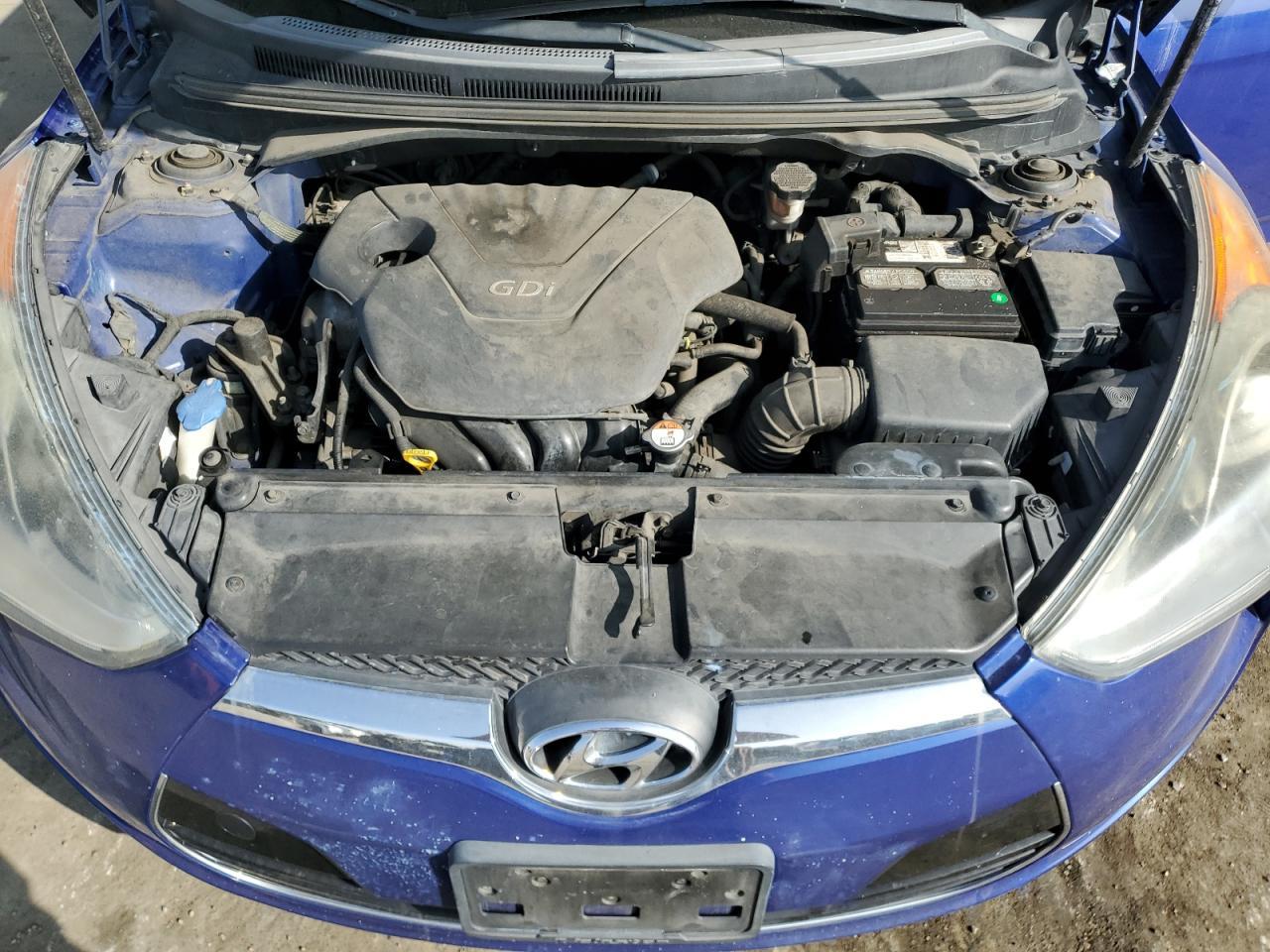 2013 Hyundai Veloster - zdjęcie 11