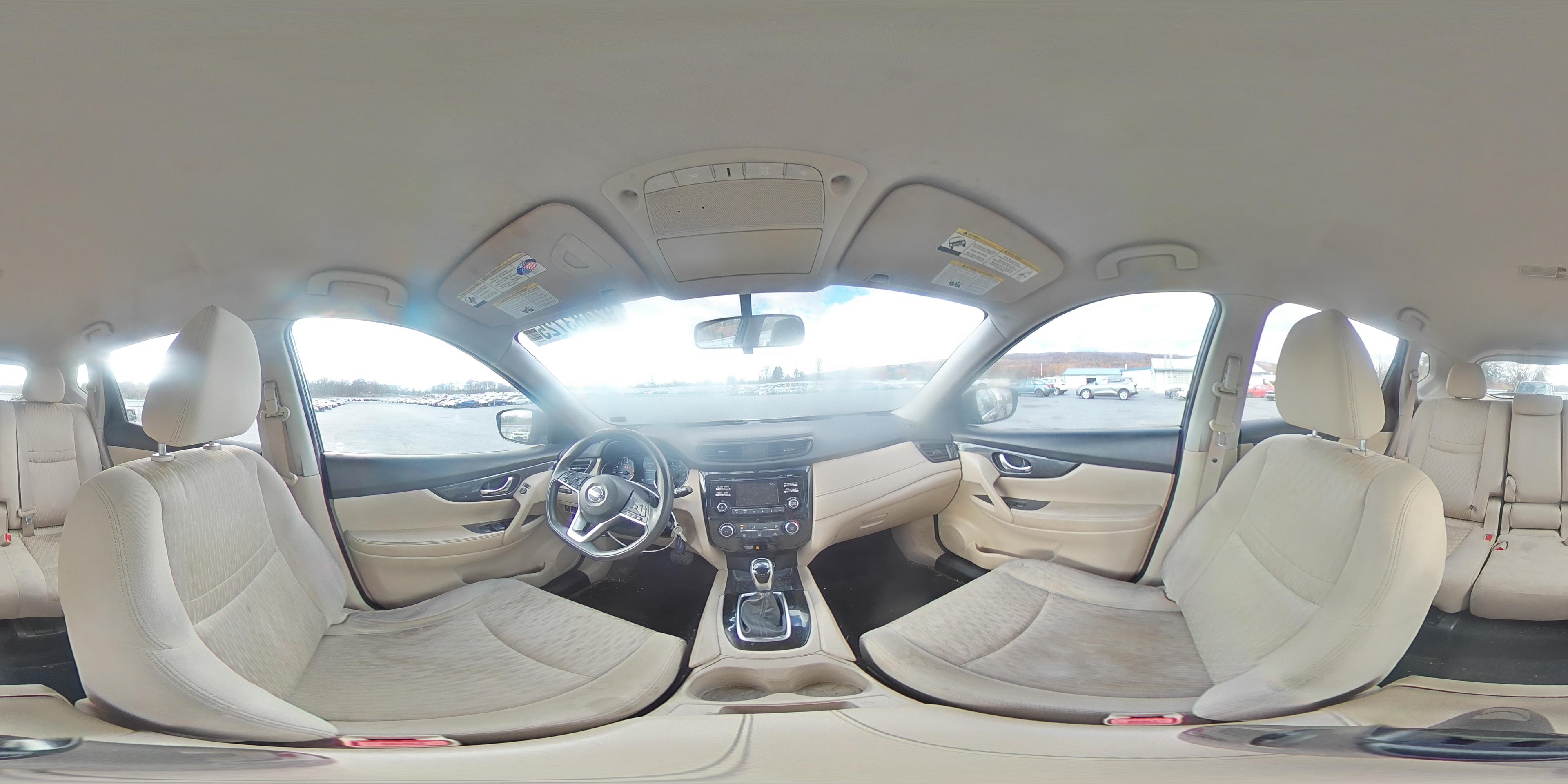 2017 Nissan Rogue - zdjęcie 14