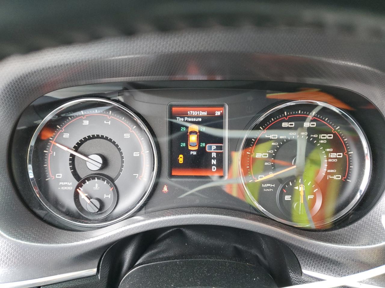 2013 Dodge Charger - zdjęcie 9