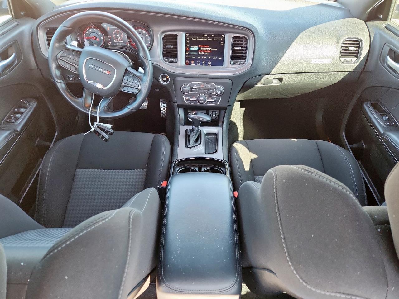 2023 Dodge Charger R/T - zdjęcie 8